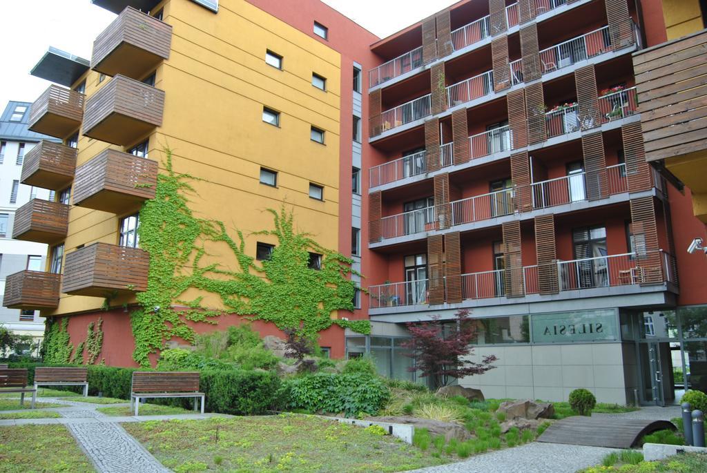Royal Apartments - Apartamenty Jagielly Wroclaw Bagian luar foto