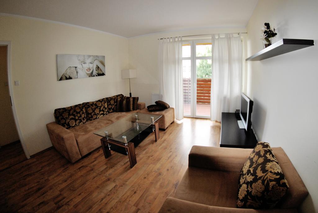 Royal Apartments - Apartamenty Jagielly Wroclaw Ruang foto